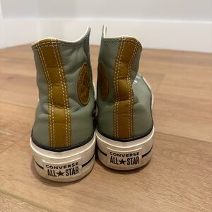 Women’s Platform Converse
